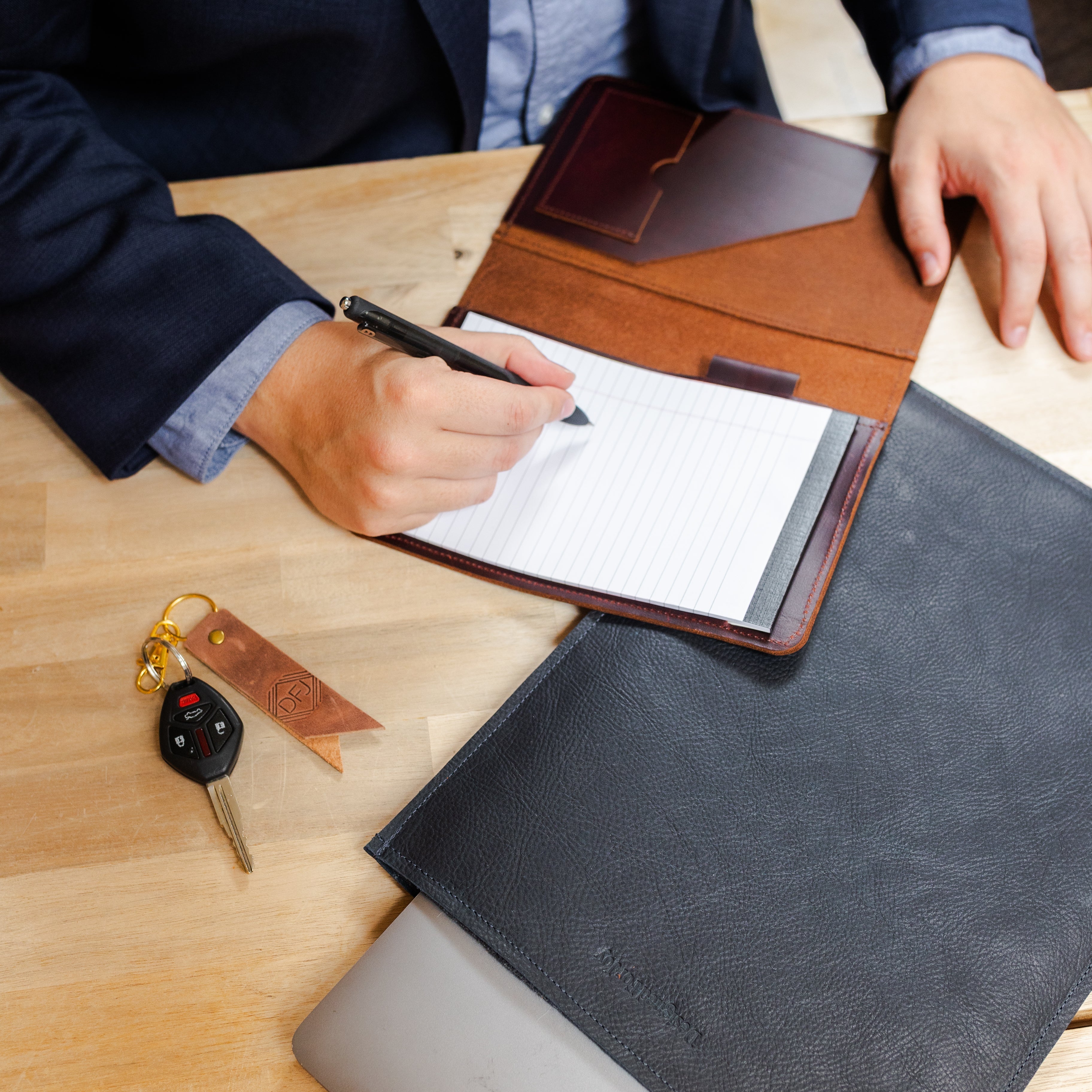 The Exec & Mini Exec Leather Padfolio