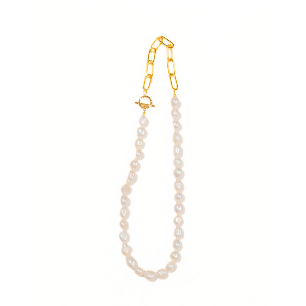 Pearl And Paperclip Chain Toggle Necklace