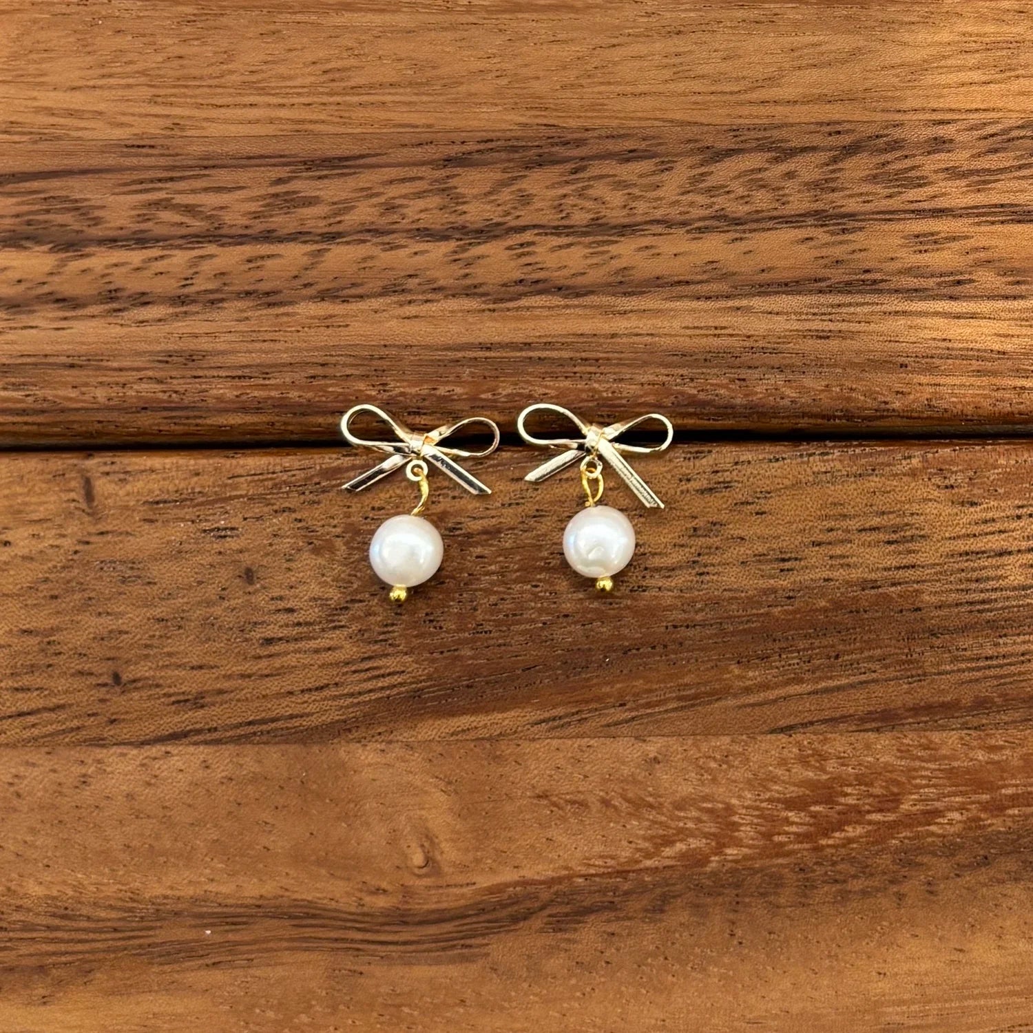Shopwell Holiday Earrings