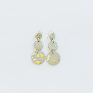 clay_earrings_gray