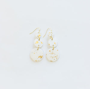 clay_earrings_white_gold