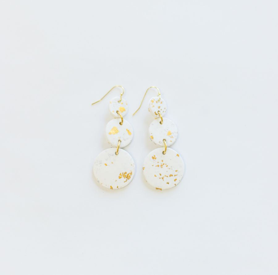 clay_earrings_white_gold